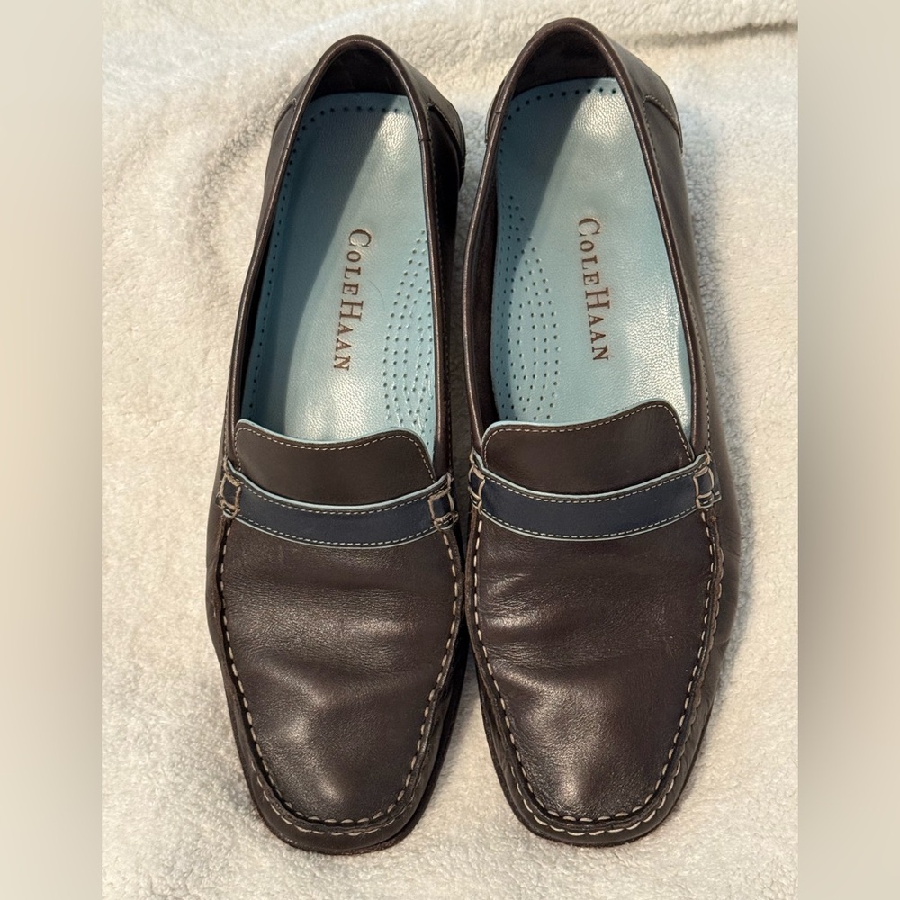 Vintage Cole Haan Women's Loafers size 9 Narrow